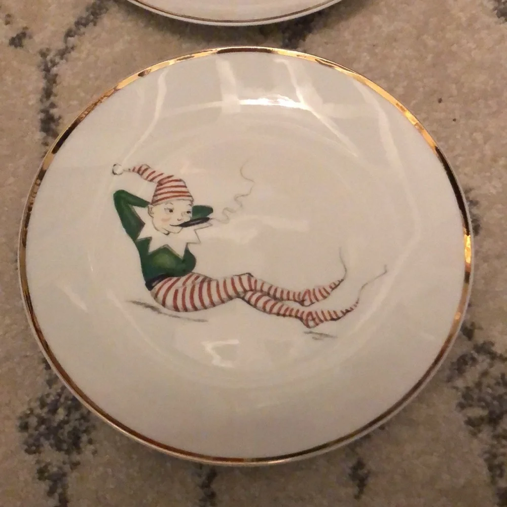 Holiday Table Setting for 2 ( plates and drink ware)